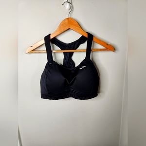 36D Brooks running bra